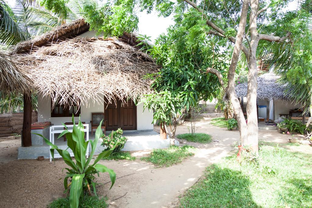 East Surf Cabana Arugam Bay Exterior photo